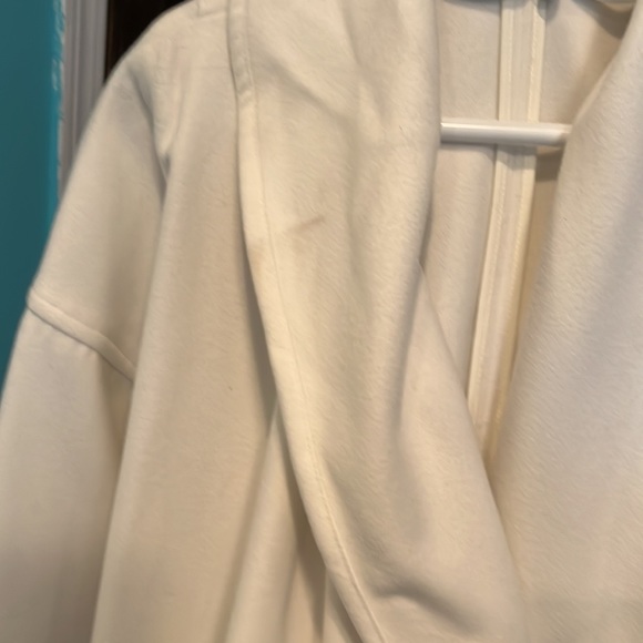 Coat - Picture 8 of 8